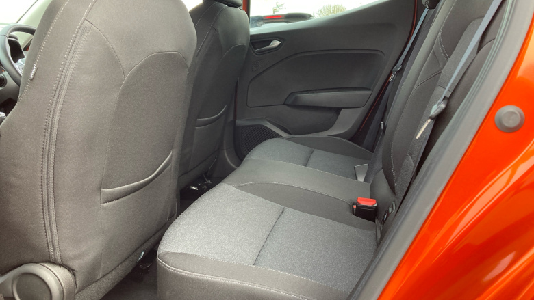 Renault Clio 1.0 TCe 90 Evolution 5dr Petrol Hatchback